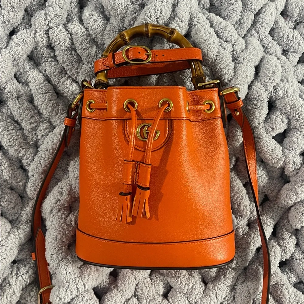 Gucci Diana Mini Bucket Bag